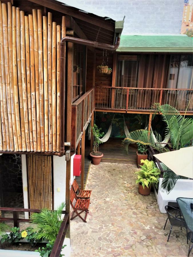 Casa Kiwi Hostel Μεντεγίν Εξωτερικό φωτογραφία